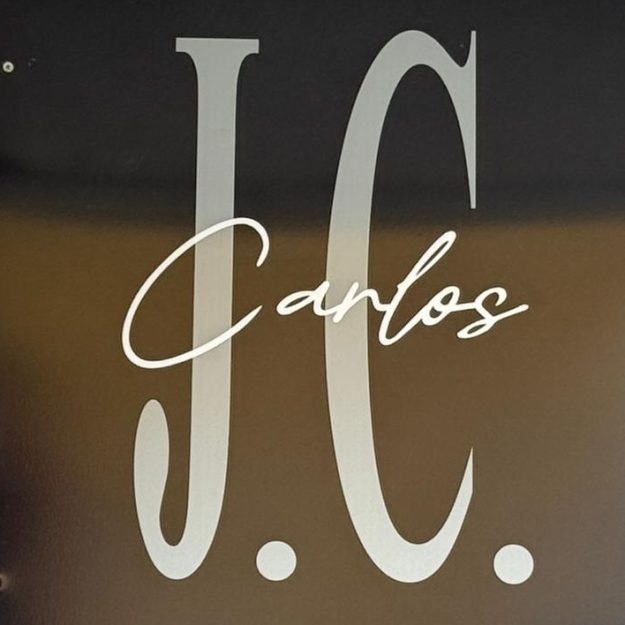 J.C Carlos Peluquerias Unisex